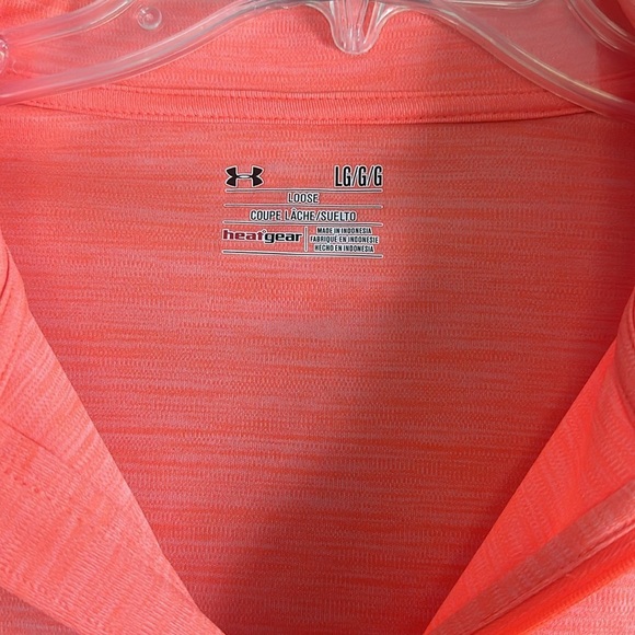 Under Armour Quarter Zip - Picture 2 of 2